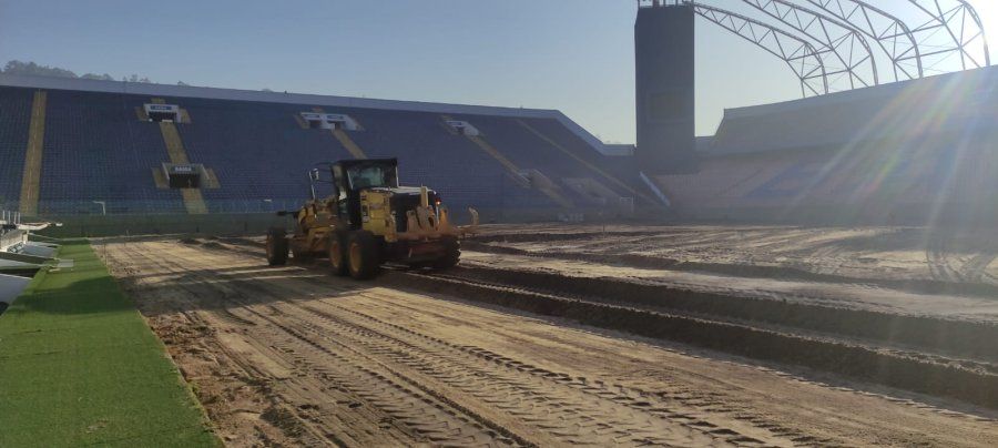 Melhorias e reformas: Arena Barueri recebe gramado sintético