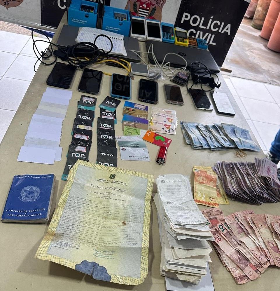 Polícia Civil prende quadrilha que falsificava cartões de vale transporte