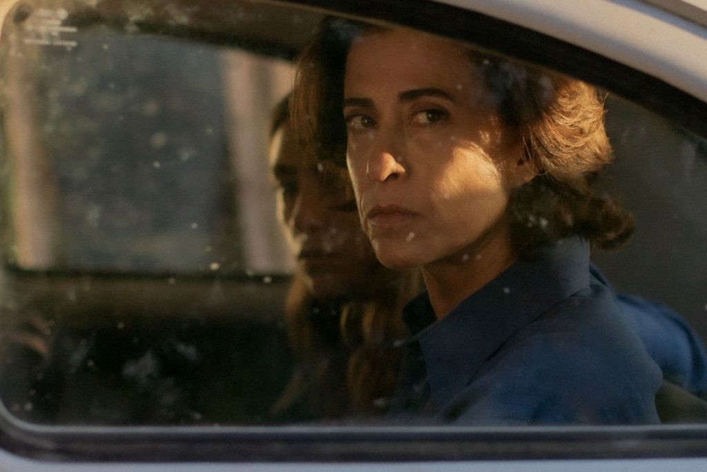 Globo de Ouro: Fernanda Torres é indicada ao prêmio