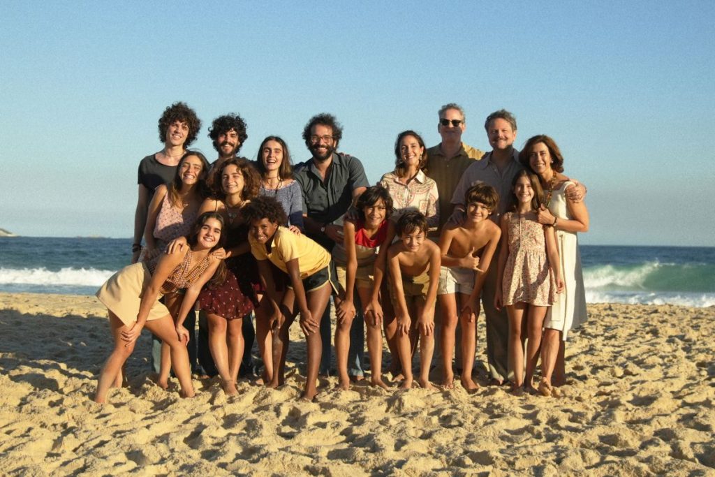 Globo de Ouro: Fernanda Torres é indicada ao prêmio