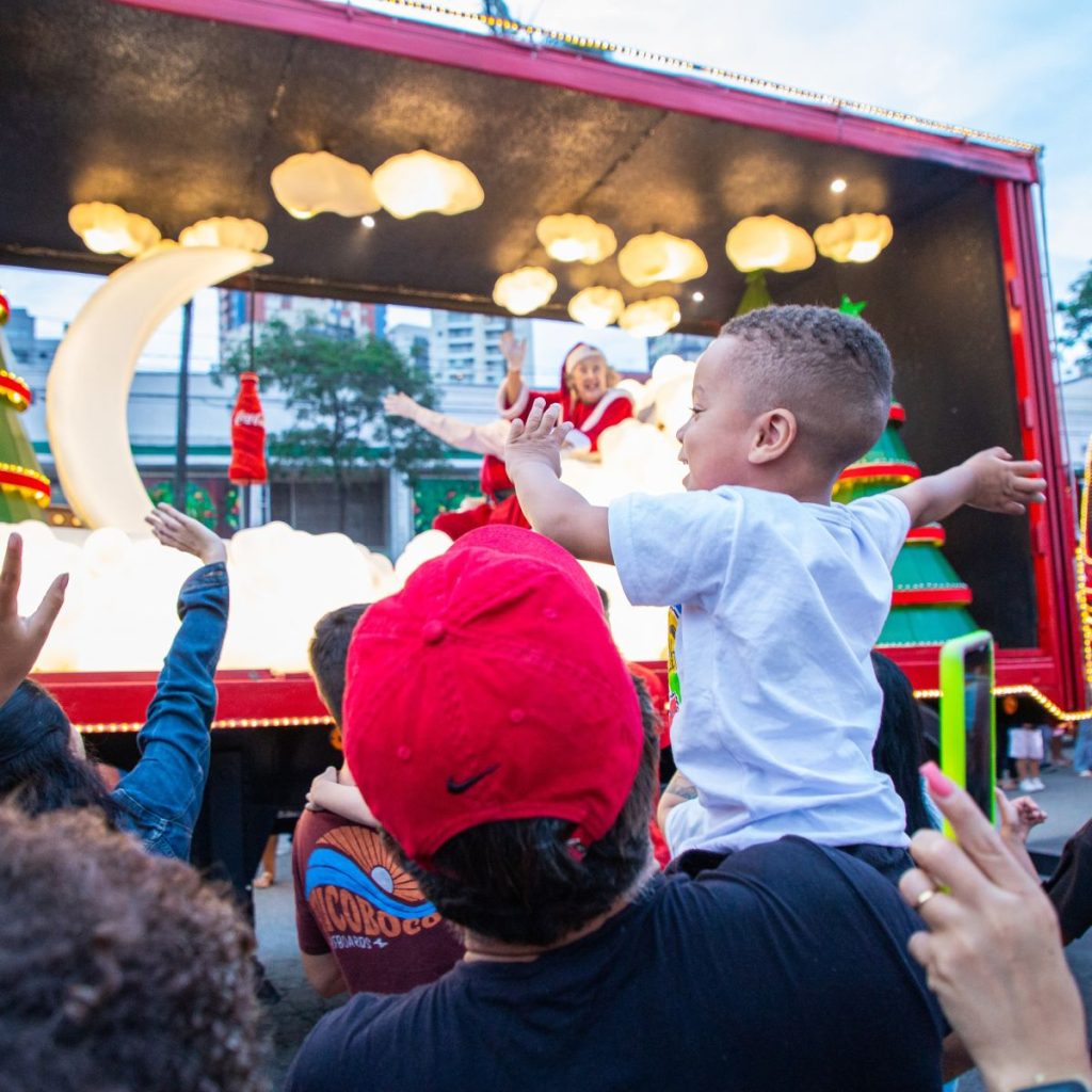 Caravana da Coca-Cola atraiu 4 mil pessoas em Osasco