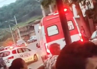 Homem é encontrado morto com vários tiros em Cotia
