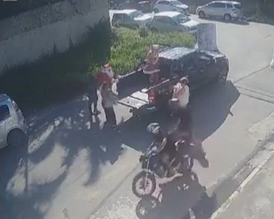 Litoral paulista: Ladrões assaltam Papai Noel em ação de Natal no Guarujá