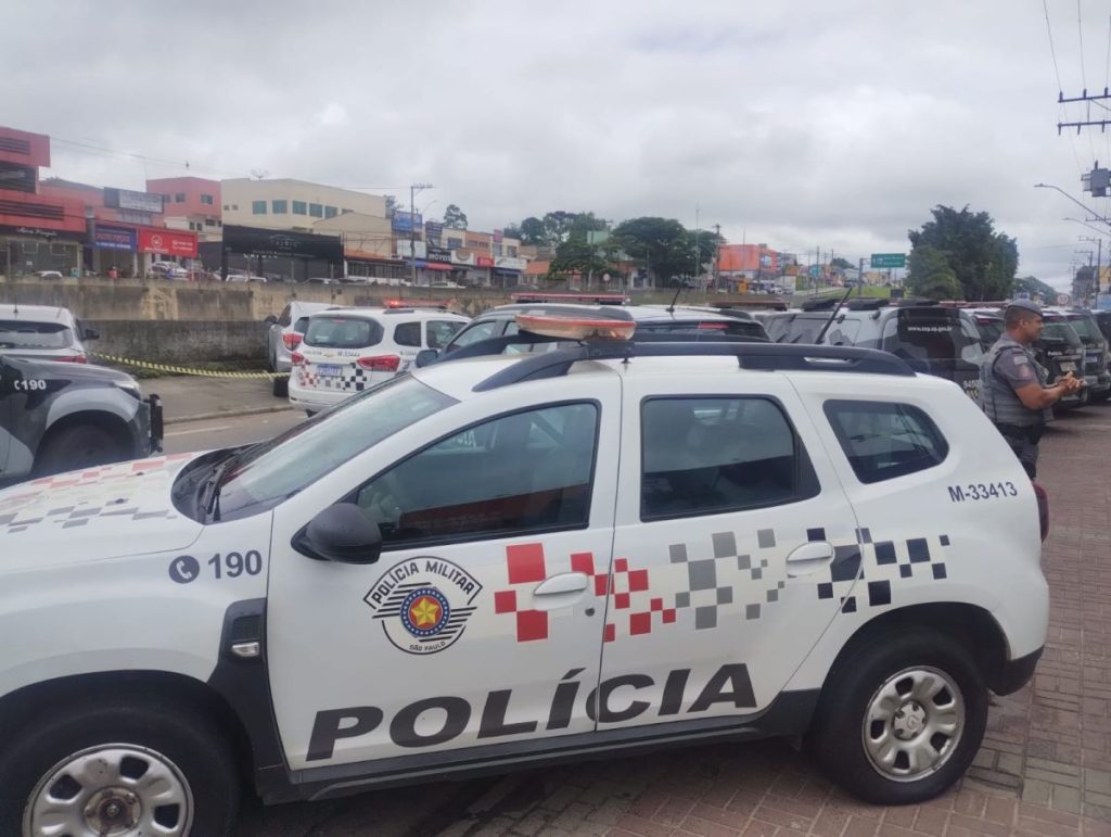 Roubo a banco: Policiais libertam reféns e prendem criminosos em Vargem Grande Paulista