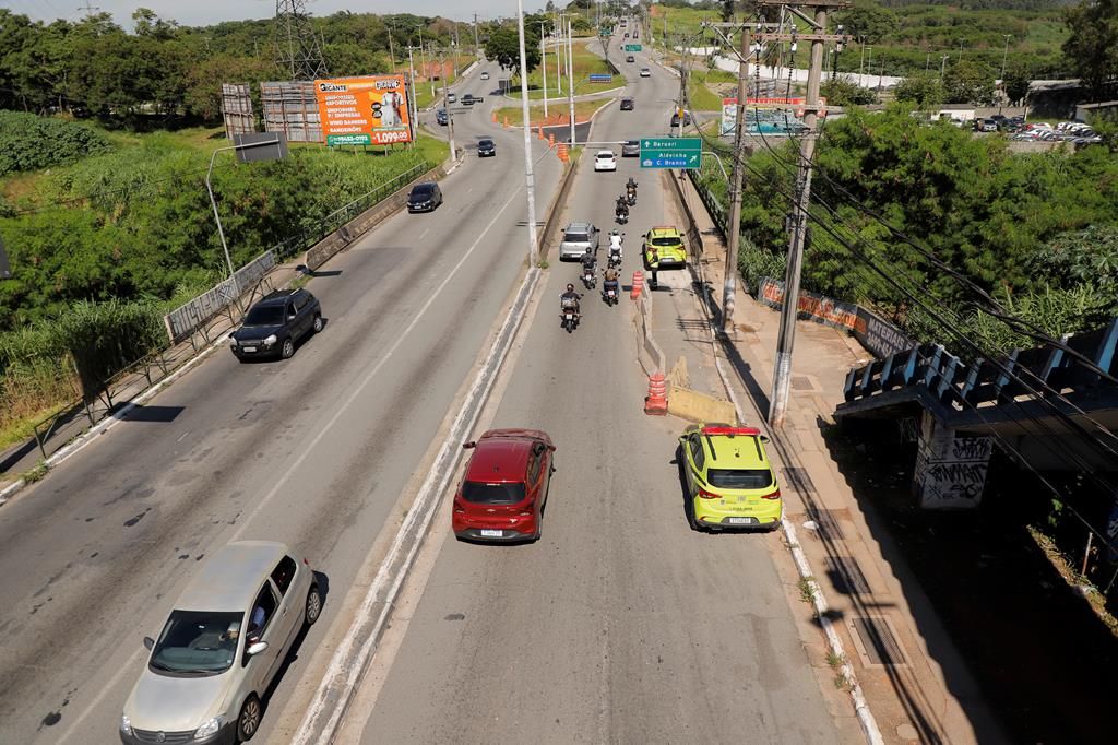 Alerta: obras em ponte geram mudanças no trânsito de Barueri e Carapicuíba