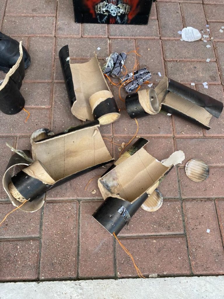 Carapicuíba: Falsa "bomba" em supermercado mobiliza o GATE