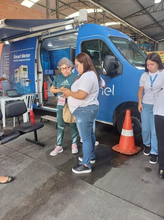 Enel Osasco: forte chuva derruba teto e atendimento muda de local