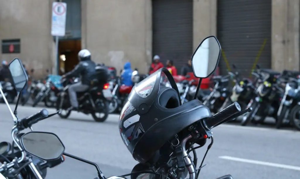 Motoboys prometem greve para 31 de março e 1º de abril