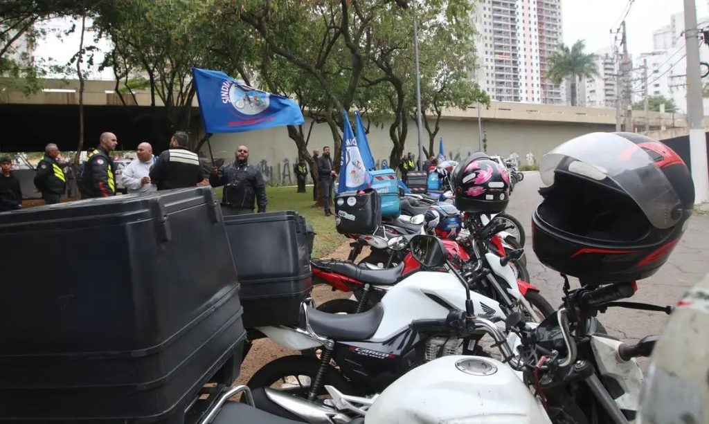 Motoboys prometem greve para 31 de março e 1º de abril