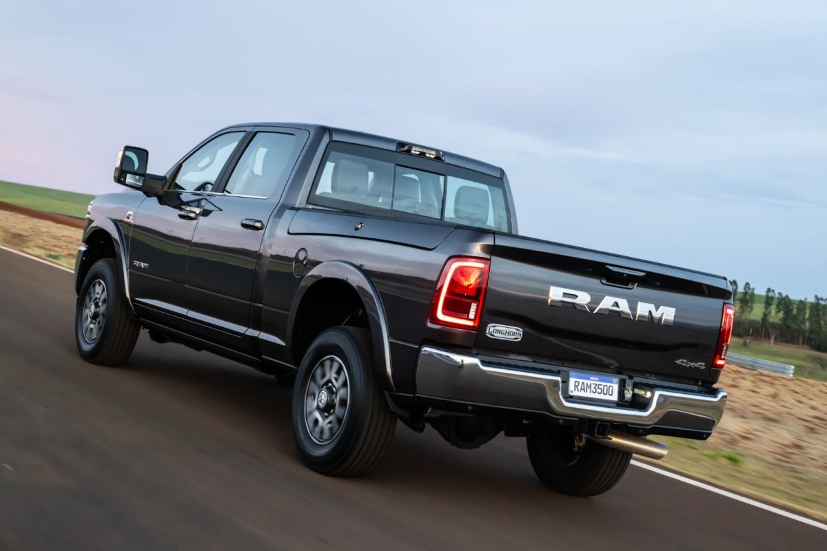 Brutais, Ram lança 2500 e 3500 ainda mais fortes
