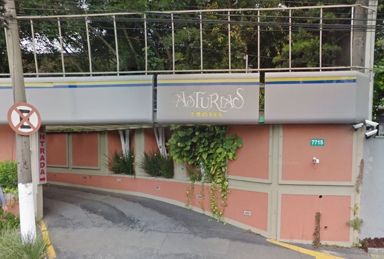 Mulher é encontrada morta em piscina de motel em Pinheiros