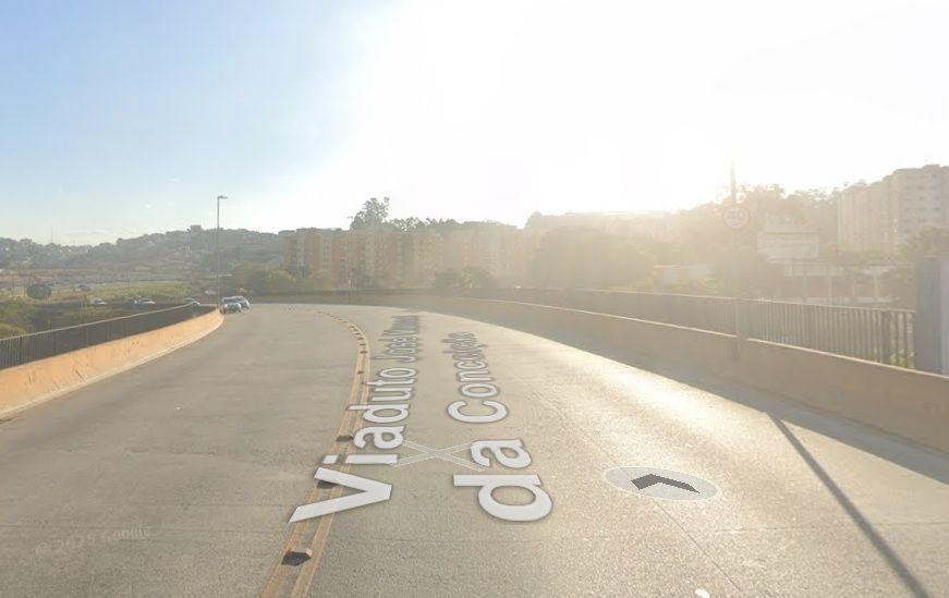 Jandira: Justiça manda interditar viaduto por falhas estruturais
