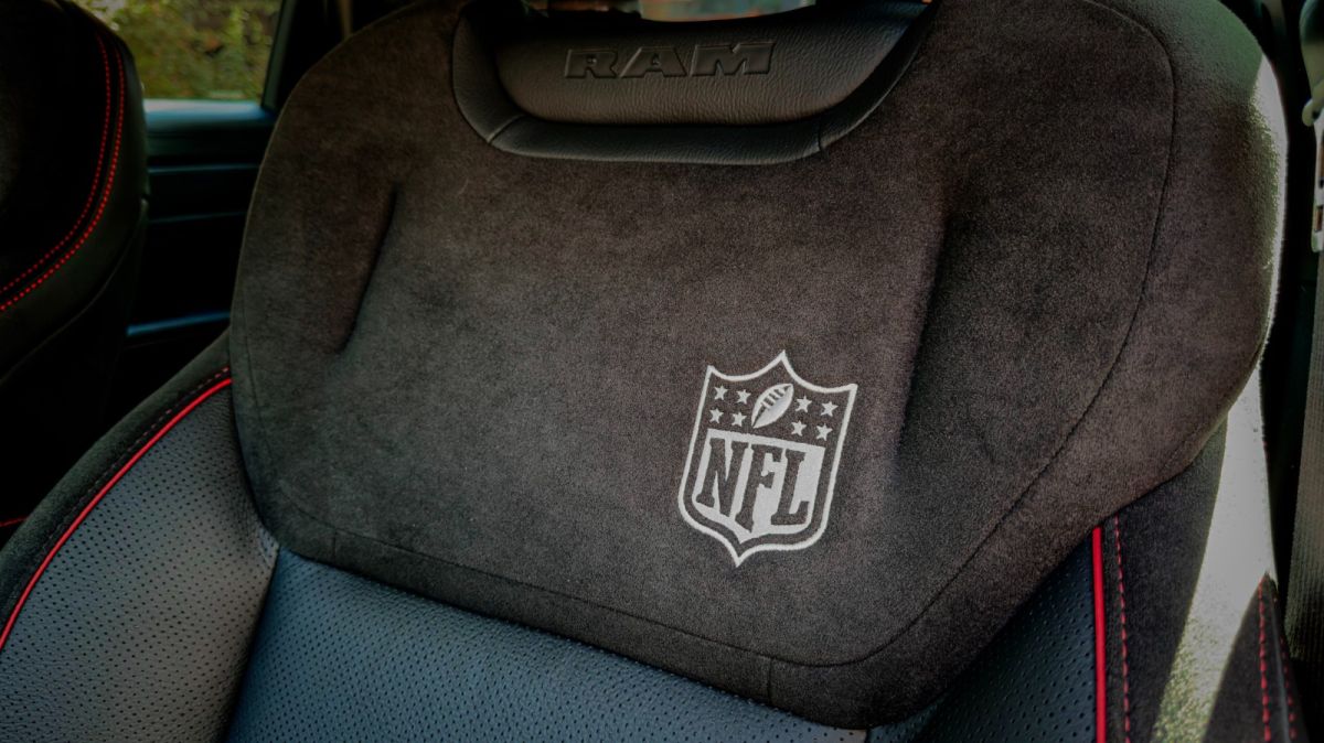 Ram apresenta série especial Rampage NFL