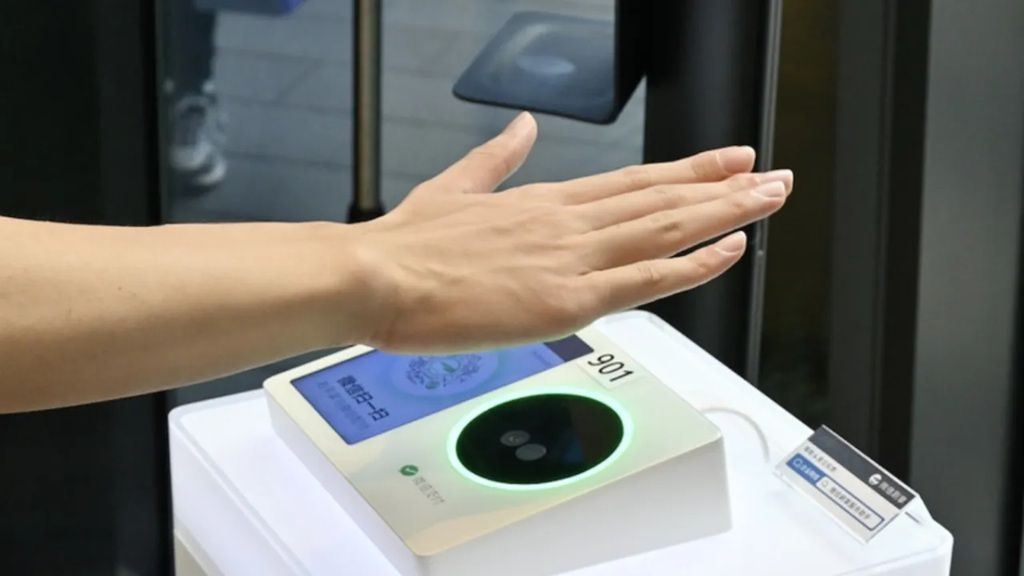 Barueri: Cielo e Ingenico testam pagamento com a palma da mão