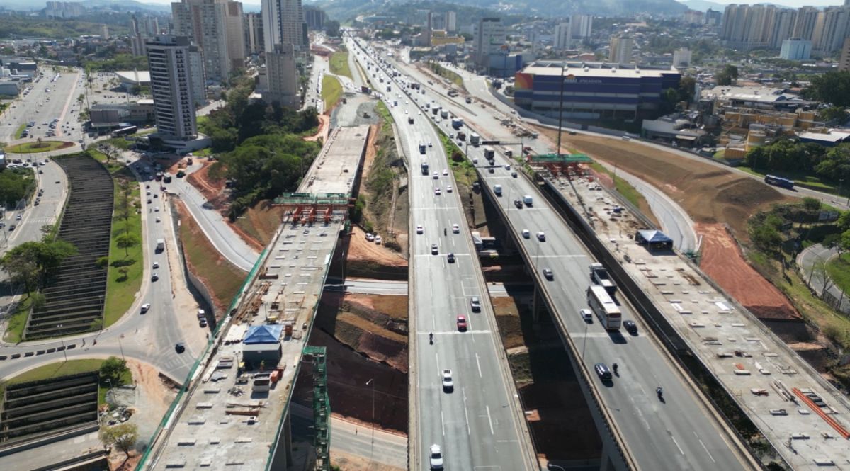 Castello Branco: Barueri ganha novo acesso viário no km 26