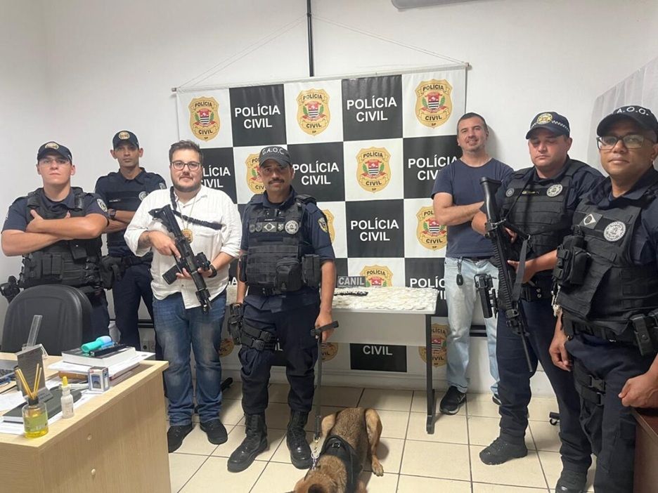 São Roque: polícia apreende 2 mil porções de drogas e prende trio