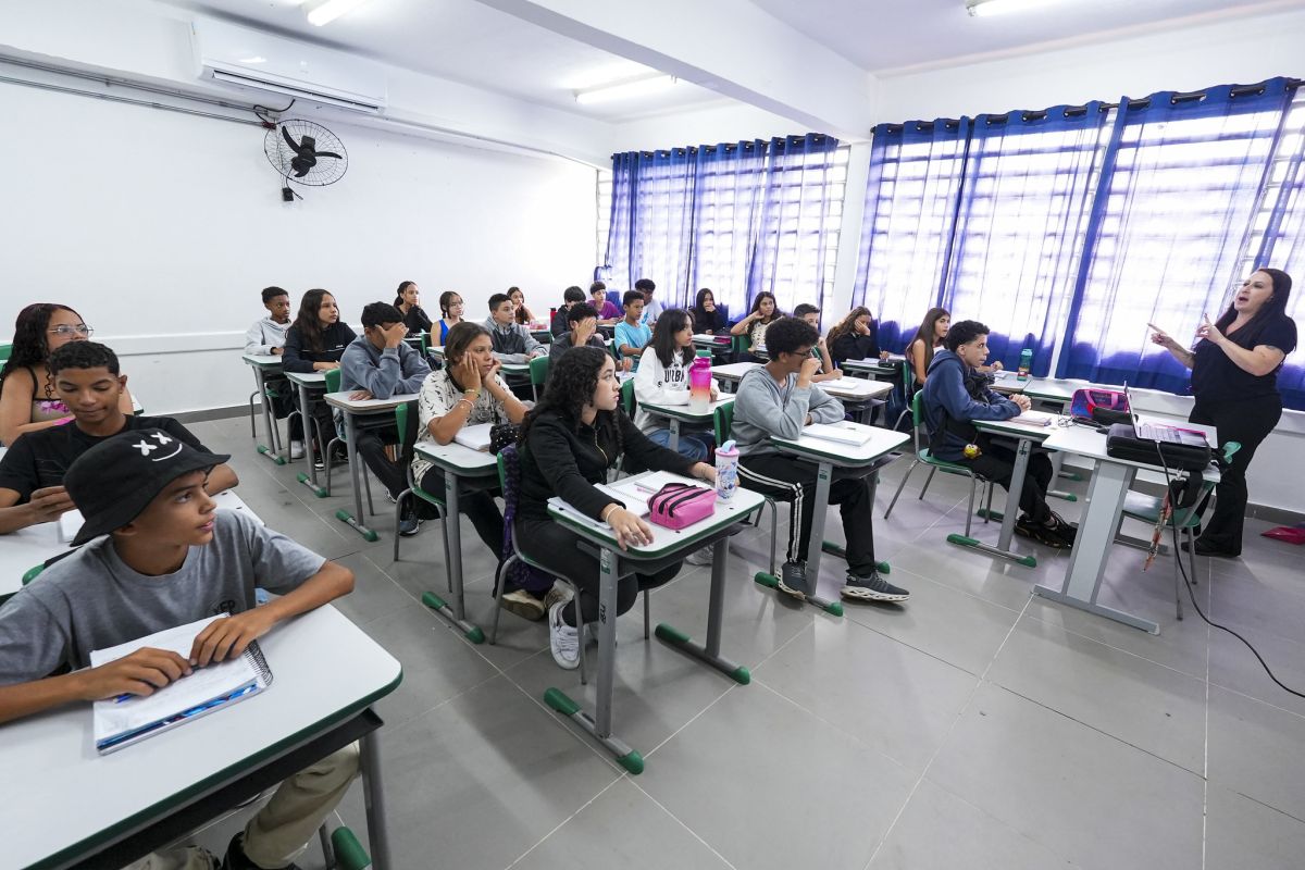 Novo currículo escolar de SP inclui Educação Digital e Midiática