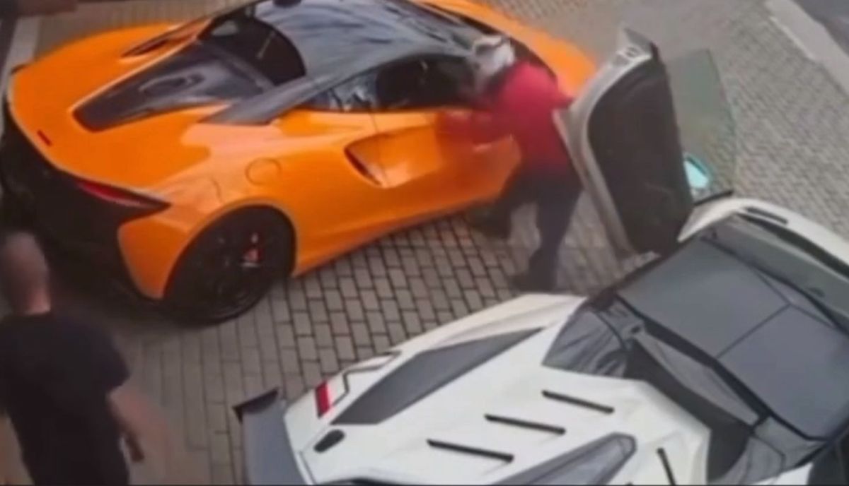 Osasco: dono de McLaren avaliada em R$ 3 milhões é vítima de roubo