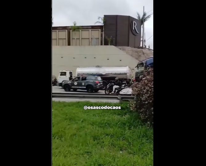 Barueri: Tiroteio termina com 1 morto na Castello Branco