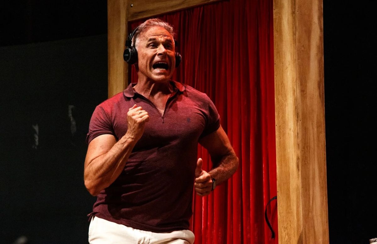 Com Oscar Magrini, peça Troca ou Não Troca chega a Barueri em maio