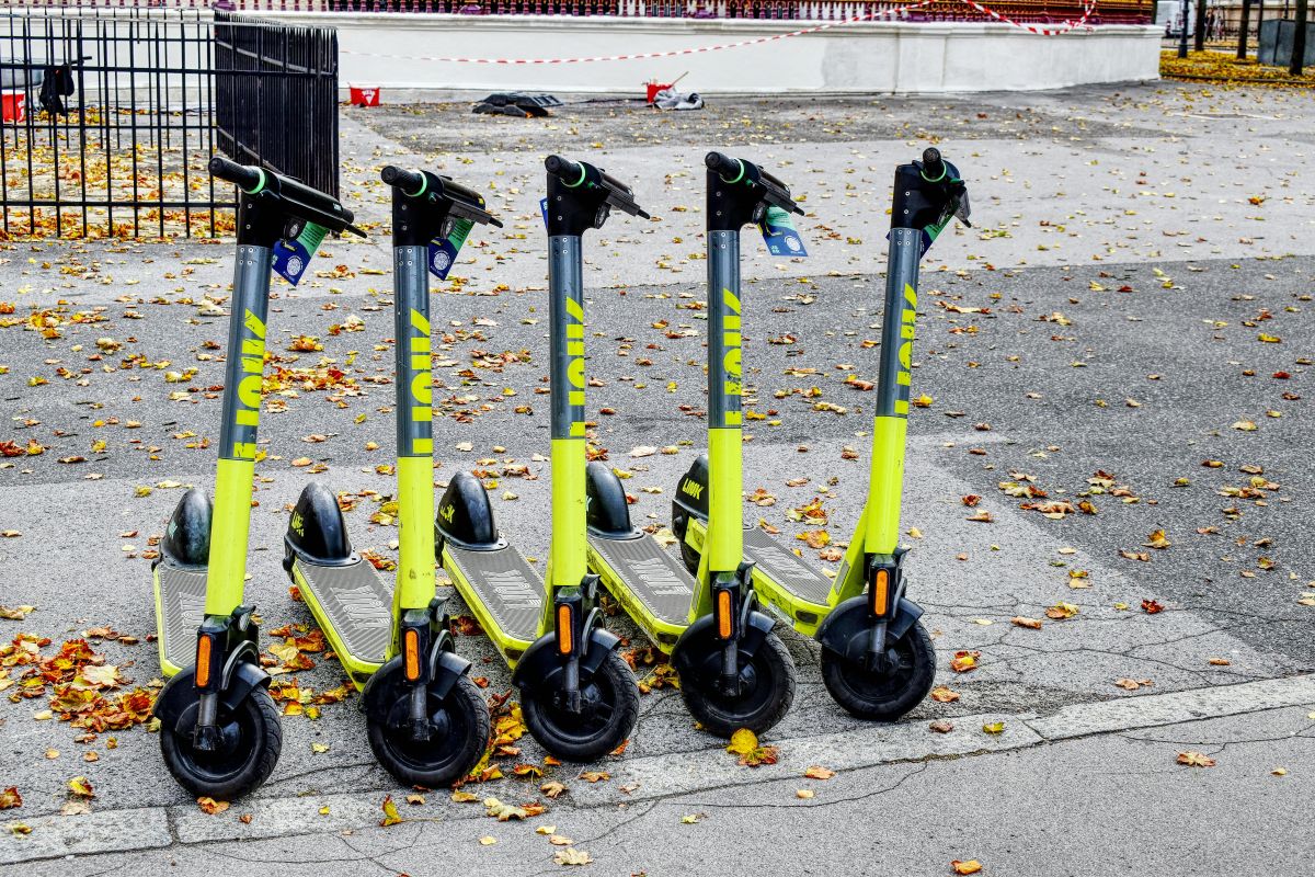 Barueri aprova projeto sobre uso de bikes e patinetes elétricos