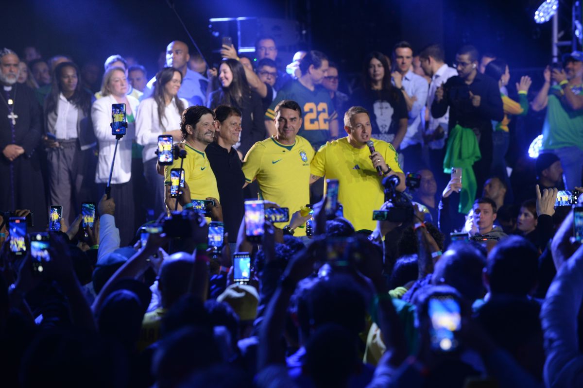 Eleições: André do Prado lança pré-candidatura ao Senado com apoio de Tarcísio e Flávio Bolsonaro