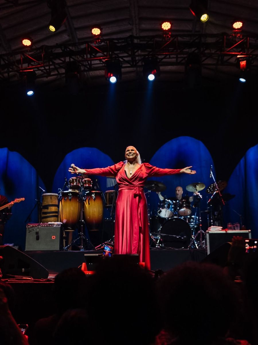 Fafá de Belém faz show em Osasco nos dias 26 e 27 de junho