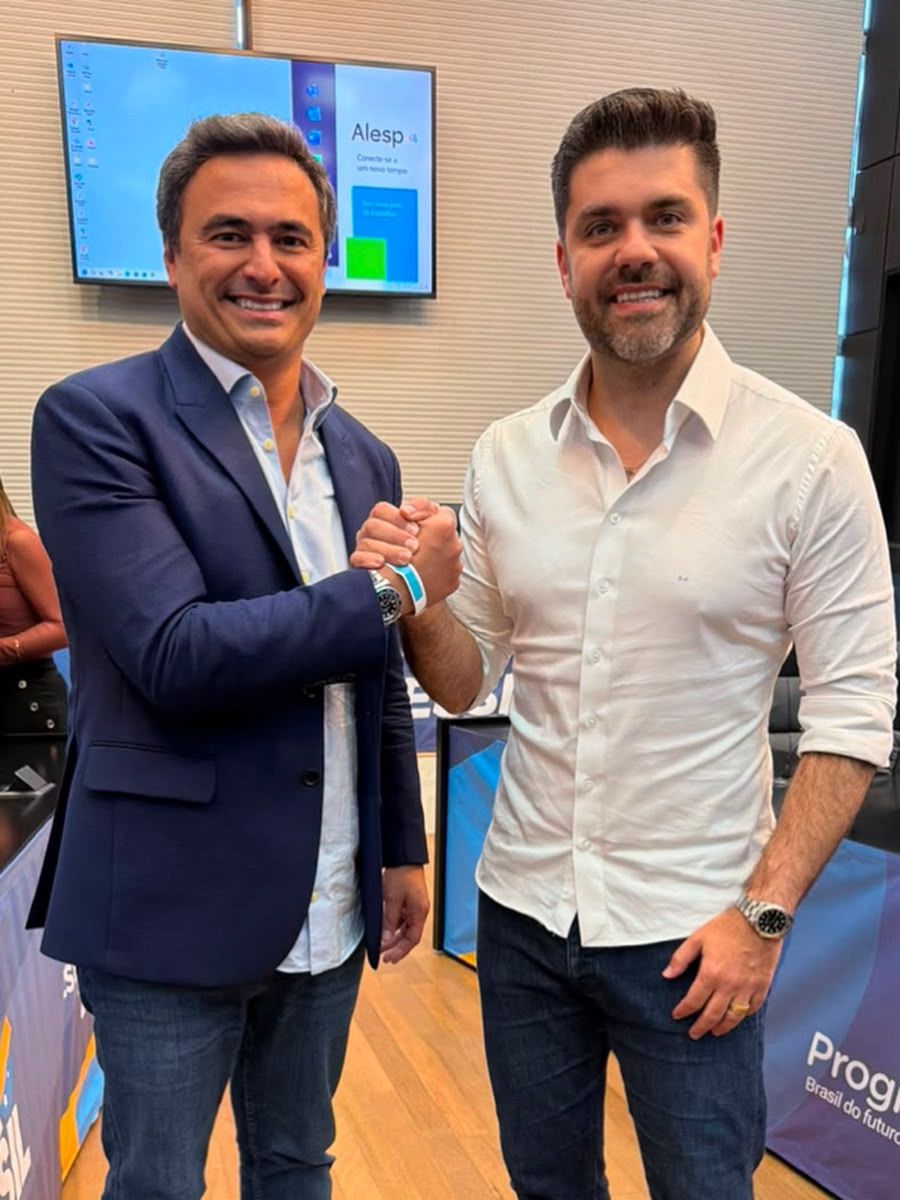Marcio Neves ao lado de Danilo Joan em Convenção do PP