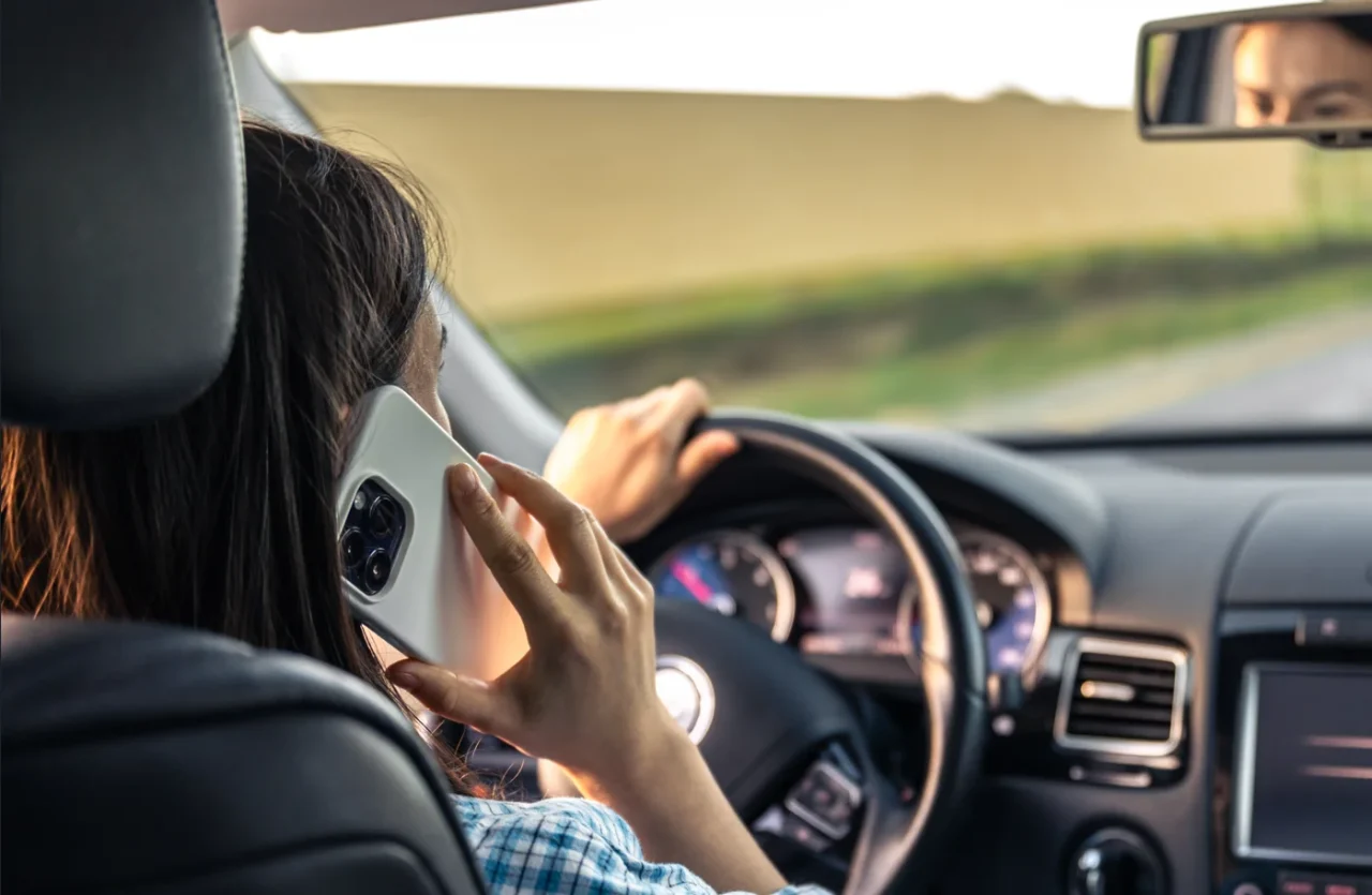 celular ao volante