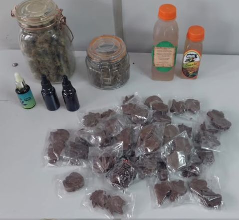 tráfico de drogas criança escola carapicuíba 
