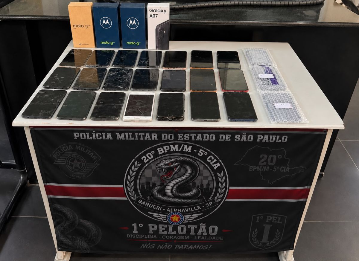 Celulares apreendidos em Barueri