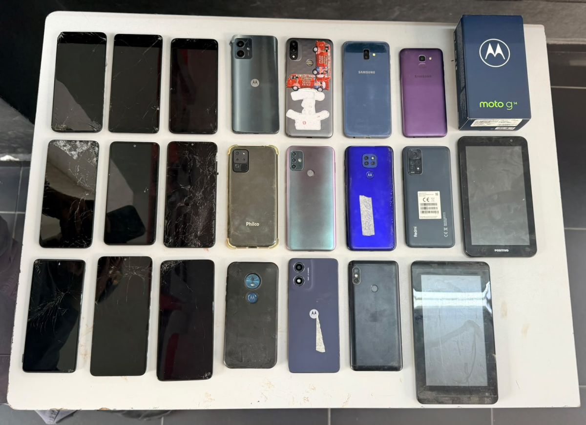 Barueri recolhe 51 celulares em operação contra receptação