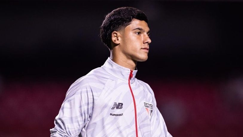 O lateral-esquerdo do São Paulo Nicolas foi preso em Barueri
