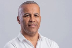 Emerson Rocha candidato em Cotia