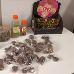 Carapicuíba: homem é preso por vender chocolates com maconha perto de escola