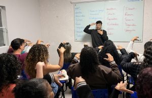 Escola de Libras - Espaço Colibras