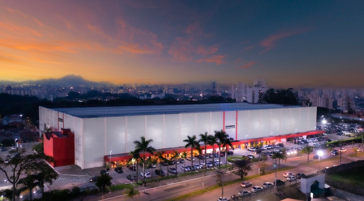 Outubro Rosa: esportes e exames marcam campanha em Alphaville e região