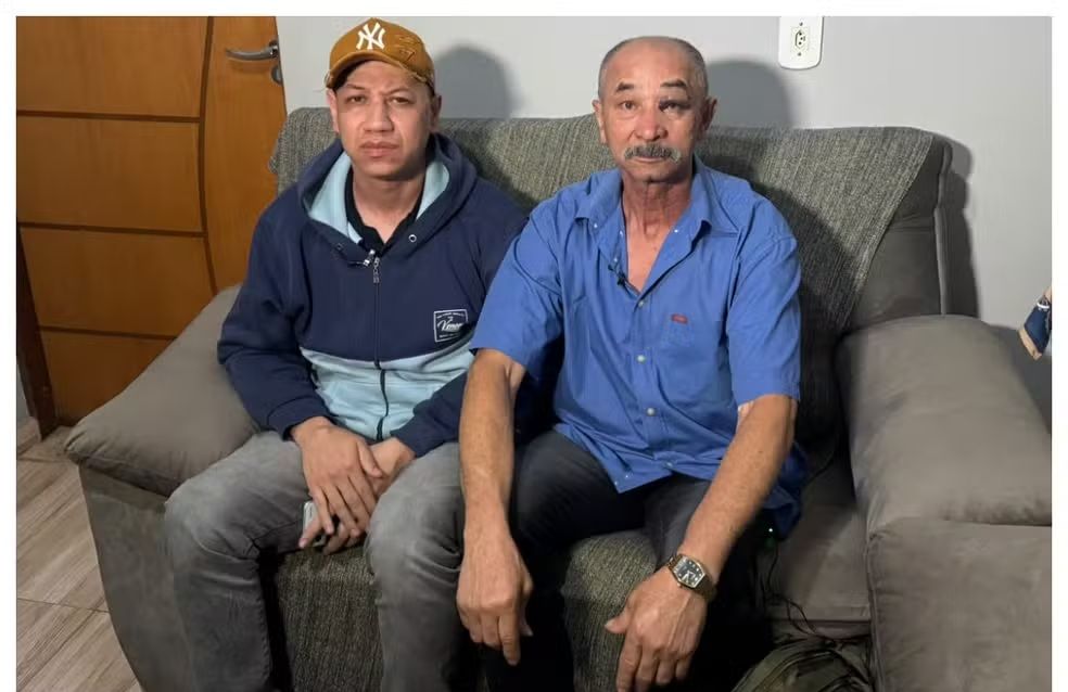 Tiago e José, respectivamente, irmão e pai de Aline. Os dois foram agredidos por Felipe, marido da professora. — Foto: Lucas Jozino/TV Globo
