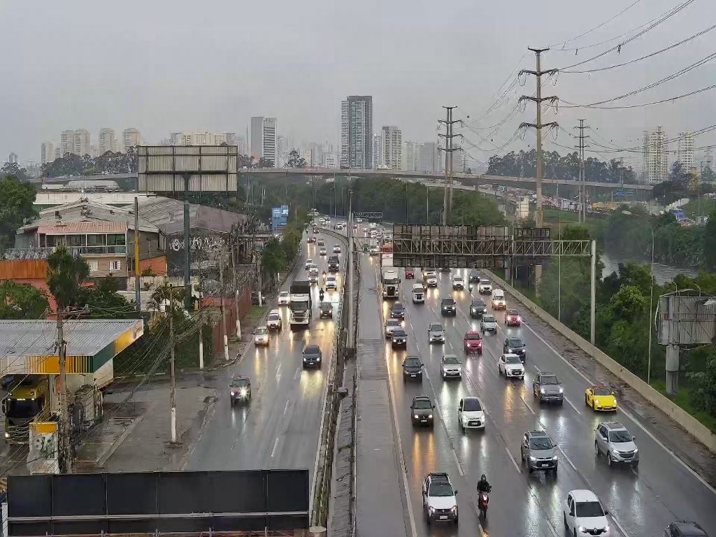 Alphaville: região tem mais de 20 pontos de lentidão nesta sexta (9)
