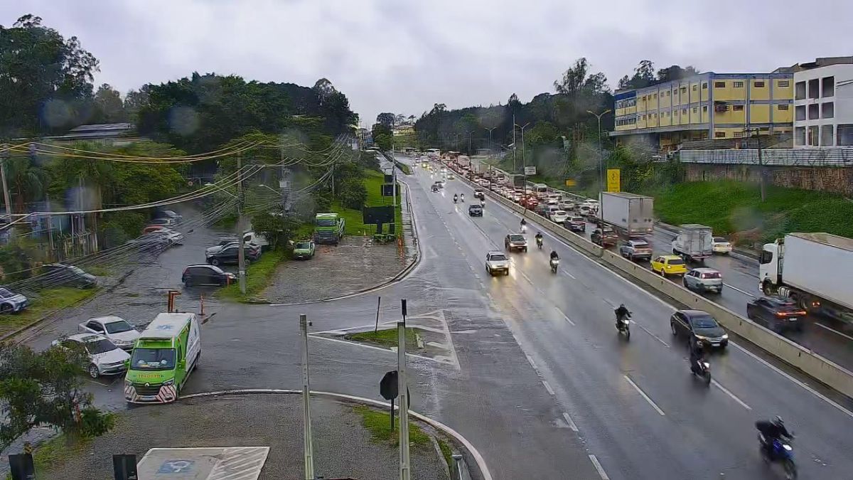 Barueri: Castello Branco registra 15 km de lentidão nesta quarta (28)