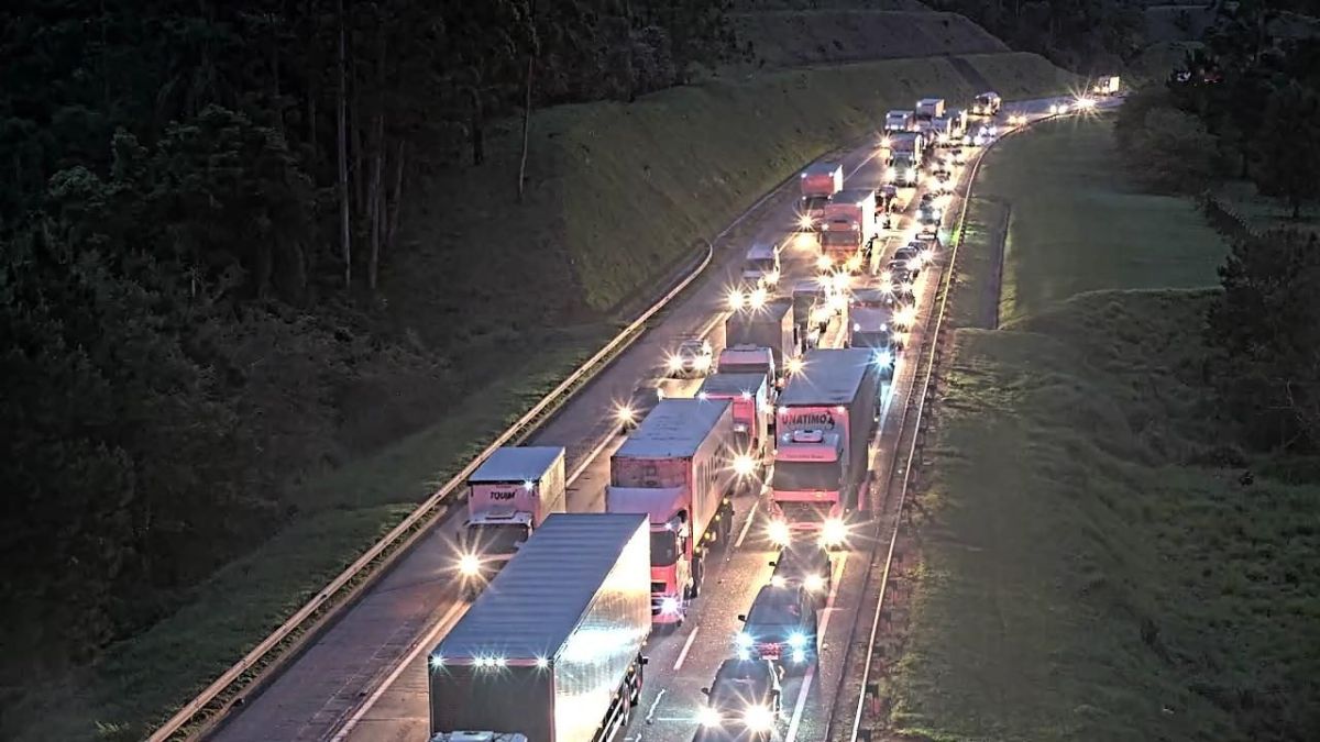 Osasco registra mais de 15 pontos de lentidão nesta terça (27)